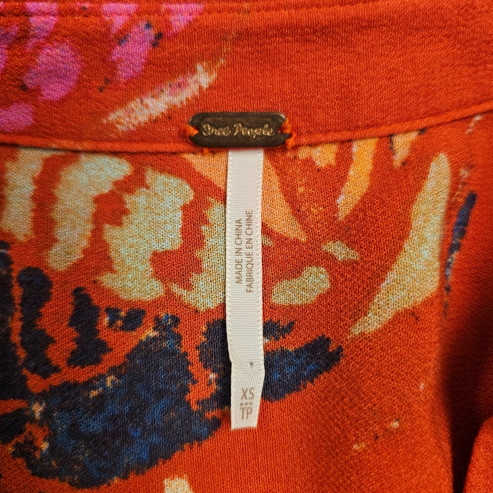Free People Butterfly Print Tunic Top Orange Boho High Low V-Neck XS 6516 - Picture 2 of 7